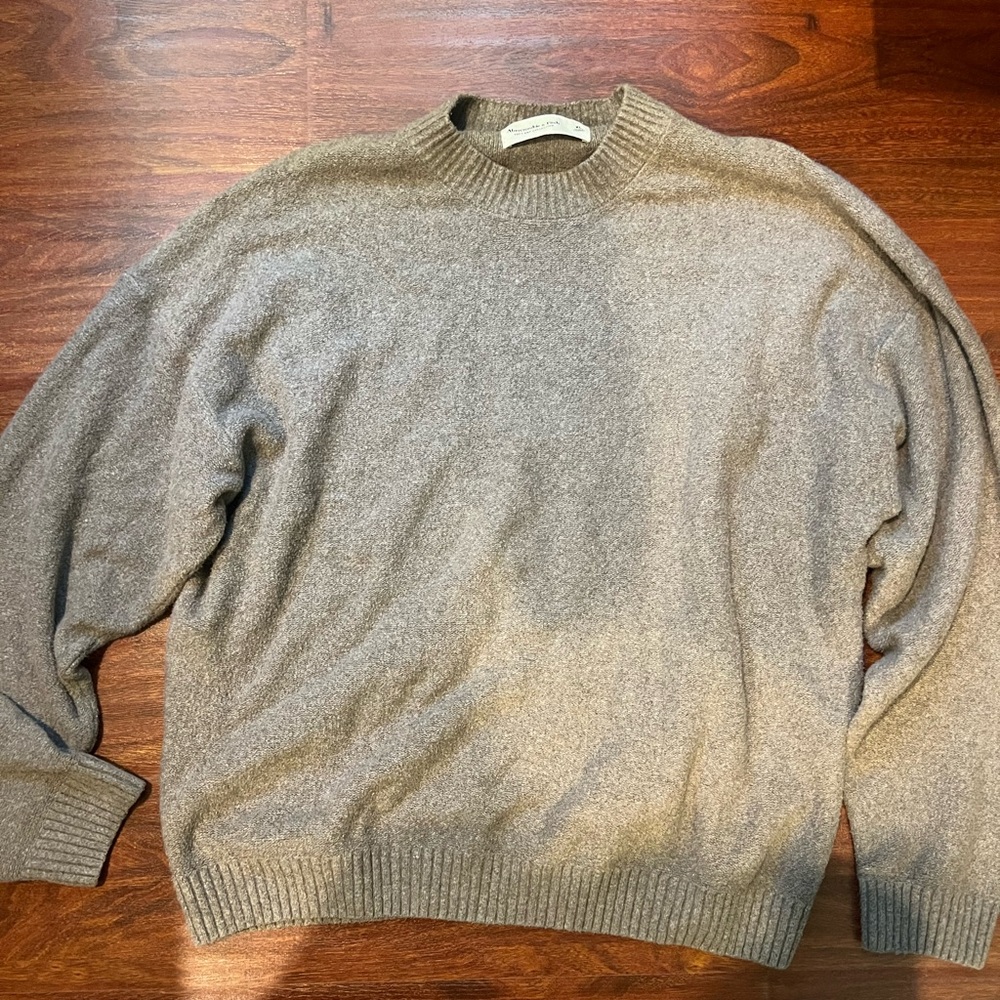 Brown knit sweater size XL